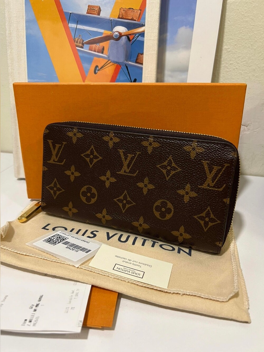 Louis Vuitton Monogram Zippy Wallet - Brown with Gold Accents